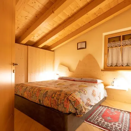 Cesa Antermoia Villa